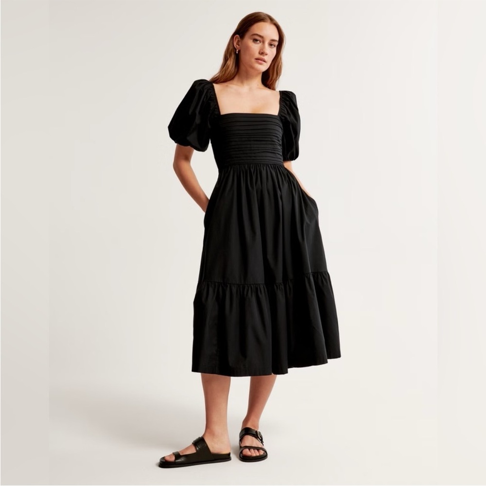 A&F Emerson poplin puff sleeve midi -black size MT